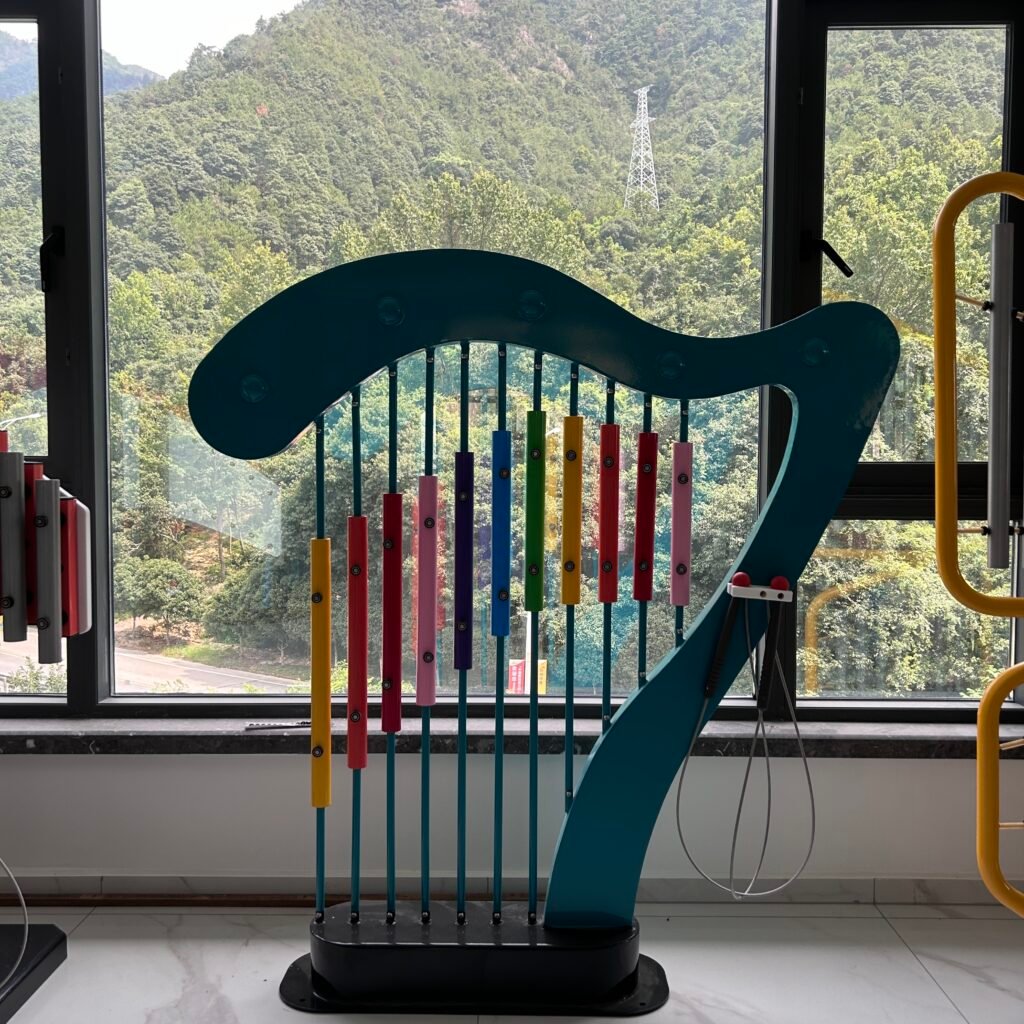 outdoor harp percussion instrument with galvanized steel and aluminum alloy, size 143×133×23 cm